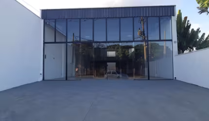 Ponto comercial com 1 sala para alugar na Avenida Doutor Herculano de Godoy Passos, São Luiz, Itu, 346 m2 por R$ 7.650