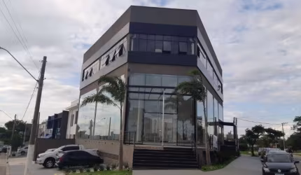 Ótimo imóvel comercial com 977mt²  localização privilegiada no Itu Novo Cetro em frente ao  colégio Sesi