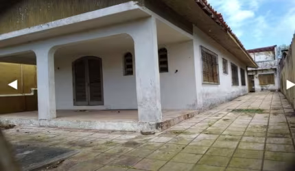 Casa com 2 quartos à venda na Rua Lisette Douay Brandi, 113, Balneário Tupy, Itanhaém, 136 m2 por R$ 350.000