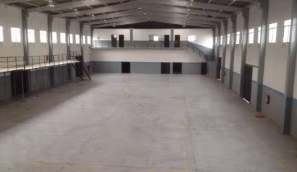 Barracão / Galpão / Depósito com 3 salas para alugar na Rua Alberto Guizo, 709, Distrito Industrial João Narezzi, Indaiatuba, 2040 m2 por R$ 38.000