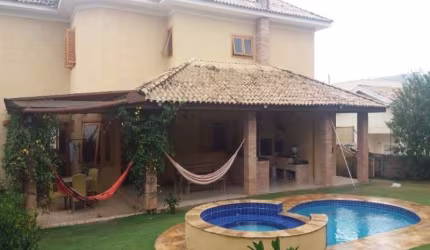 Sobrado Exclusivo à Venda no Condomínio Campos de Santo Antônio em Itu-SP! Luxo e Conforto em 360m² de Pura Elegância.