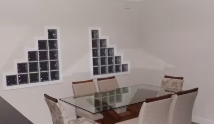 Linda Casa 3 dormitórios, semi mobiliada, Vila Olímpia , Campo Limpo Pta