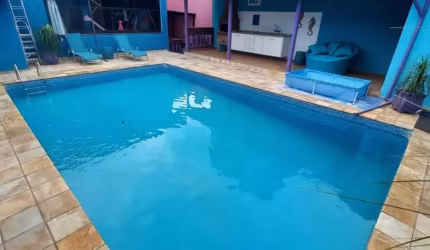 Linda Casa com piscina, Jardim Guanciale Campo limpo Paulista