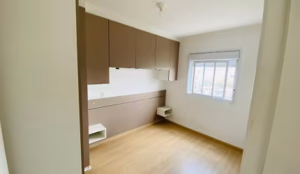Lindo Apartamento Condomínio Paraíso
