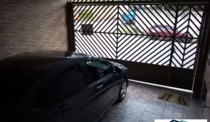 Sobrado com 2 dormitórios à venda no Bairro Ferrazópolis.