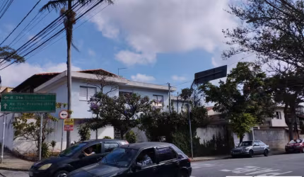 Sobrado residencial e comercial no Nova Petrópolis.