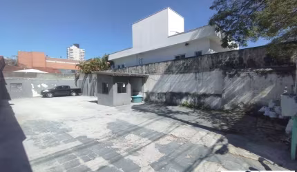 Terreno no Parque São Diogo.