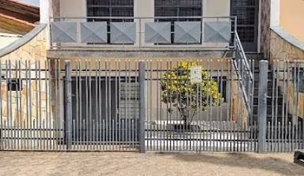 Casa com 4 dormitórios para alugar, 243 m² por R$ 3.979,38/mês - Vila Independência - Sorocaba/SP