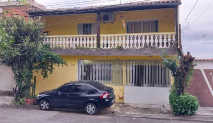 Casa com 3 dormitórios à venda, 168 m² por R$ 320.000,00 - Além Ponte - Sorocaba/SP