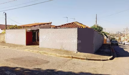 Casa com 3 dormitórios à venda, 157 m² por R$ 800.000,00 - Vila Jardini - Sorocaba/SP