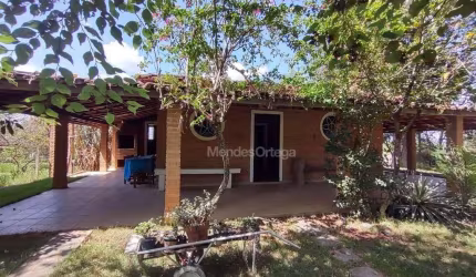 Chácara com 2 dormitórios à venda, 1437 m² por R$ 320.000,00 - Quintas de Pirapora - Salto de Pirapora/SP