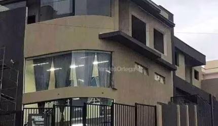 Casa Residencial/Comercial/Industrial com 3 dormitórios à venda, 297 m² por R$ 1.800.000 - Jardim Icatu - Votorantim/SP