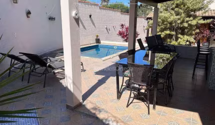 Casa com 3 dormitórios à venda, 239 m² por R$ 990.000,00 - Jardim Bandeirantes - Sorocaba/SP