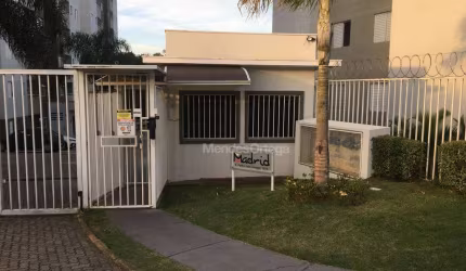 Apartamento com 2 dormitórios à venda, 52 m² por R$ 270.000,00 - Vila Haro - Sorocaba/SP