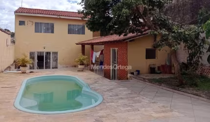 Casa 4 Quartos com Piscina Vila Carvalho