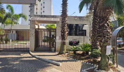 Apartamento com 2 dormitórios à venda, 48 m² por R$ 219.000,00 - Boa Vista - Sorocaba/SP