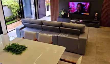 Casa com 3 quartos à venda, 160 m² por R$ 1.400.000 - Chácaras Manao - Mairinque/SP