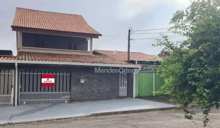 Casa com 3 dormitórios à venda, 426 m² por R$ 800.000 - Vila Nova Sorocaba - Sorocaba/SP