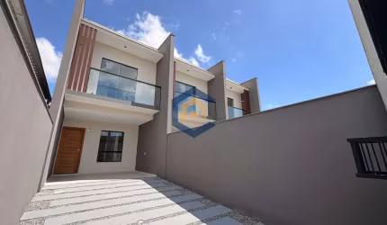 Casa à venda no bairro Nova Brasília - Joinville/SC