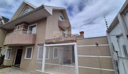 Sobrado à venda no bairro Jardim das Américas - Curitiba/Paraná