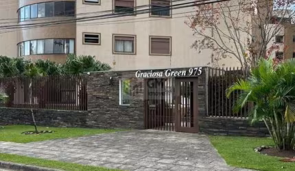 Apartamento em Hugo Lange, Curitiba/PR.