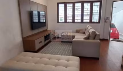 Sobrado à venda no bairro São Lourenço - Curitiba/PR