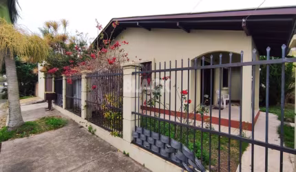 Residencia a venda no Bairro Igra Norte em Torres RS