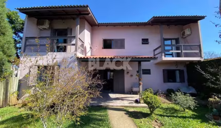 Casa à venda em Bairro Residencial em Torres RS