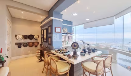 Apartamento com 160 m² e vista para as Quatro Praças e para o Mar em Torres RS
