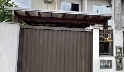 Geminado com 2 dormitórios no Bairro Boa Vista