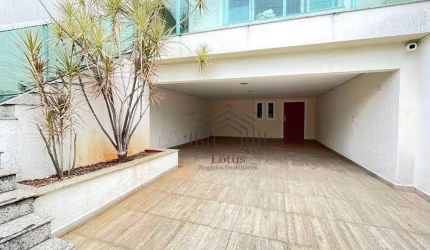 Sobrado com 3 dormitórios à venda, 340 m² por R$ 1.950.000,00 - Olímpico - São Caetano do Sul/SP