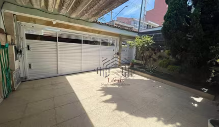 Casa com 3 dormitórios à venda, 167 m² por R$ 1.100.000,00 - Jardim Hollywood - São Bernardo do Campo/SP
