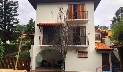 GRANJA VIANA - Cond.Fechado, Casa com 5 dorms e lazer