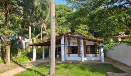 Casa com 2 dormitórios à venda, 280 m² por R$ 797.000,00 - Colinas de São Fernando - Cotia/SP