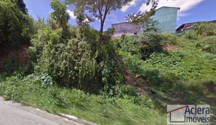 Centro- Lote com excelente localização!