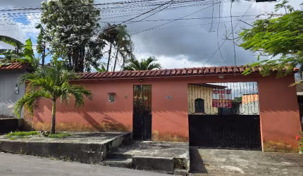 CONJUNTO MANOA CASA A VENDA