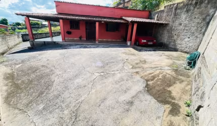 Casa com 3 quartos à venda na Mantiqueira, Belo Horizonte  por R$ 350.000