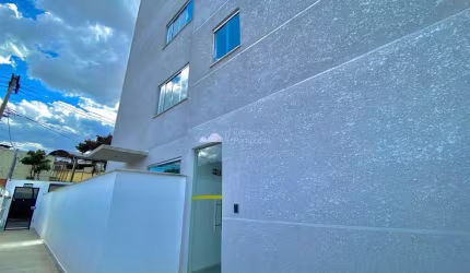 Apartamento com 2 quartos à venda em Letícia, Belo Horizonte  por R$ 399.000