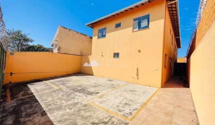 Casa em condomínio fechado com 3 quartos à venda no Jardim dos Comerciários (Venda Nova), Belo Horizonte  por R$ 310.000