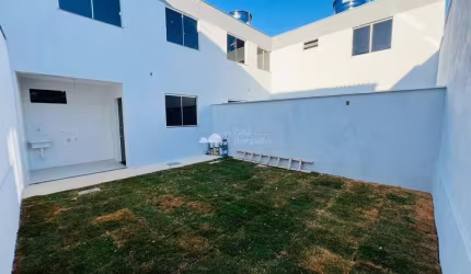 Casa com 3 quartos à venda em Piratininga (Venda Nova), Belo Horizonte  por R$ 565.000