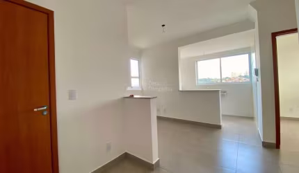Apartamento com 2 quartos à venda em Letícia, Belo Horizonte  por R$ 295.000