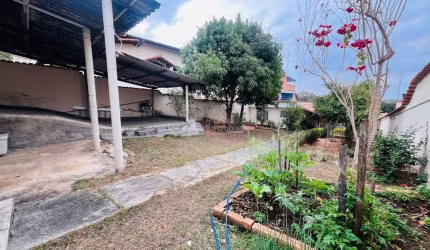 Casa com 2 quartos à venda no Jardim Guanabara, Belo Horizonte  por R$ 600.000