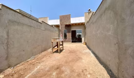 Casa com 2 quartos à venda em Jardim Encantado, São José da Lapa  por R$ 295.000
