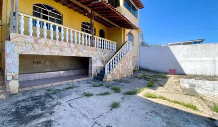 Casa com 5 quartos à venda em Cenáculo, Belo Horizonte  por R$ 590.000