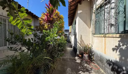 Casa em condomínio fechado com 2 quartos à venda na Maria Helena, Belo Horizonte  por R$ 160.000