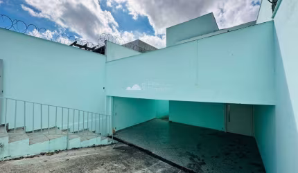 Casa com 3 quartos à venda na Candelária, Belo Horizonte  por R$ 650.000