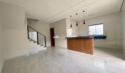 Casa com 3 quartos à venda no Novo Centro, Santa Luzia  por R$ 450.000