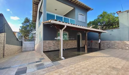 Casa com 3 quartos à venda na Santa Branca, Belo Horizonte  por R$ 1.300.000