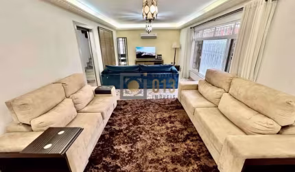 Casa com 3 quartos, Ponta da Praia, Santos - R$ 1.9 mi, Cod: 167