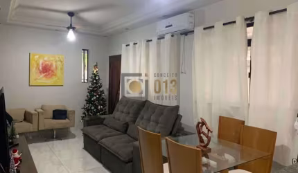 Casa com 3 quartos, Embaré, Santos - R$ 830 mil, Cod: 157